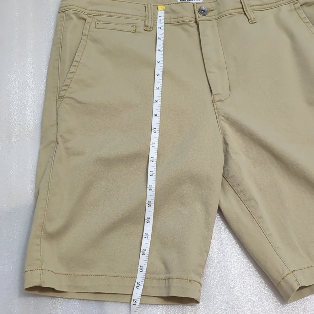 Men's WilliamRast Khaki Color Shorts Size 36 - Picture 5 of 7